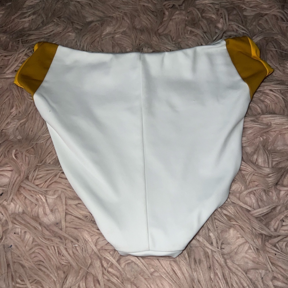 Robin Piccone Bikini Bottom - 1 - Picture 5 of 7